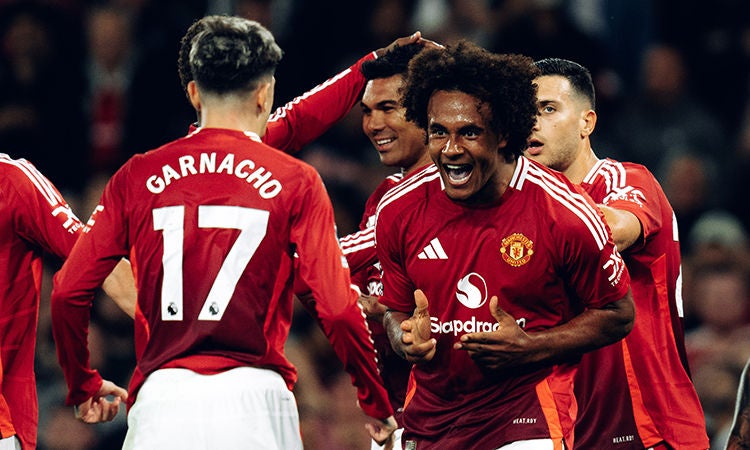 Melitta® ManUnited Players Cheering Garnacho Casemiro Zirkzee celebrating together